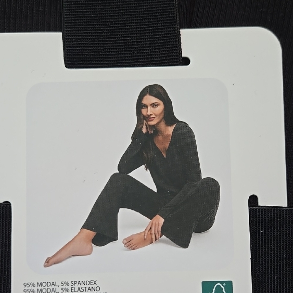 Banana Republic Black Ribbed 2-Piece Lounge Set - Picture 2 of 4